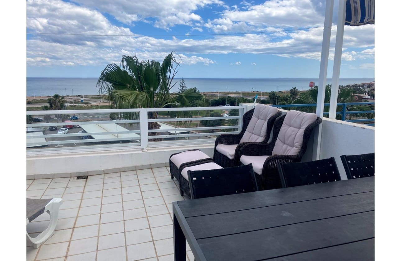 2 bedroom Penthouse for sale in Orihuela Costa with pool garage - € 219,000 (Ref: 9606882)