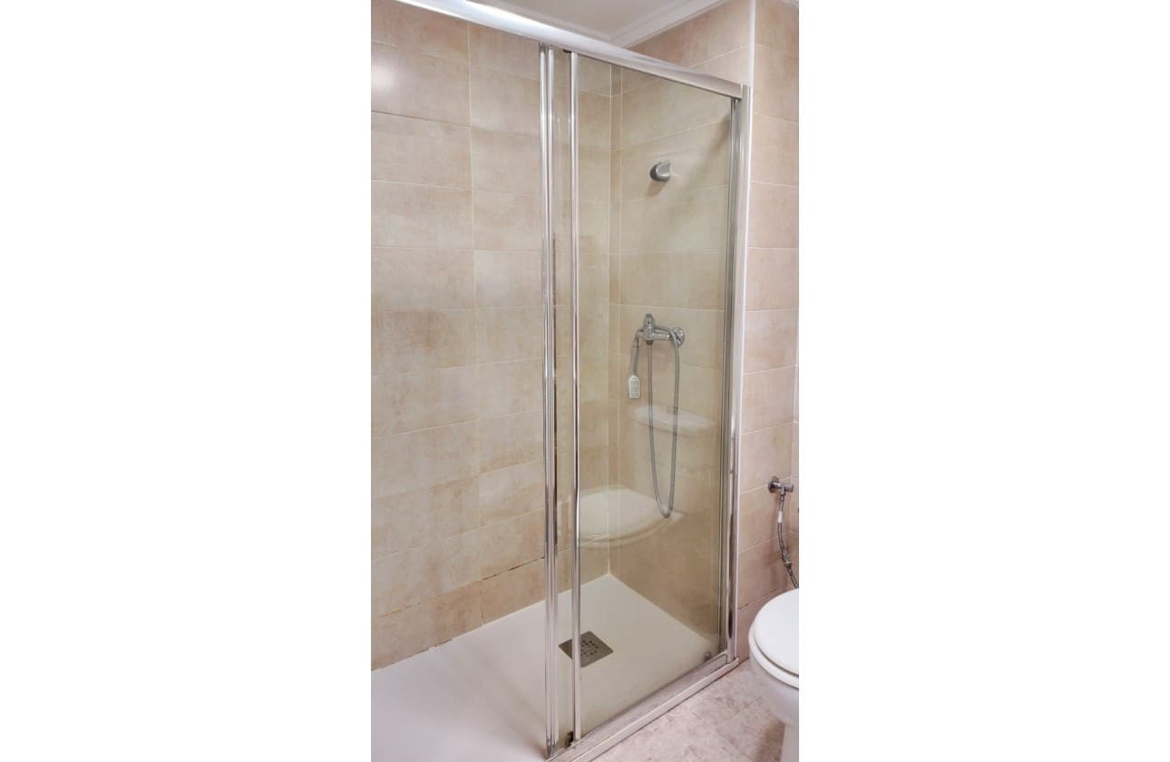 3 soveværelse Lejlighed til salg i Alicante by - € 378.000 (Ref: 9610519)