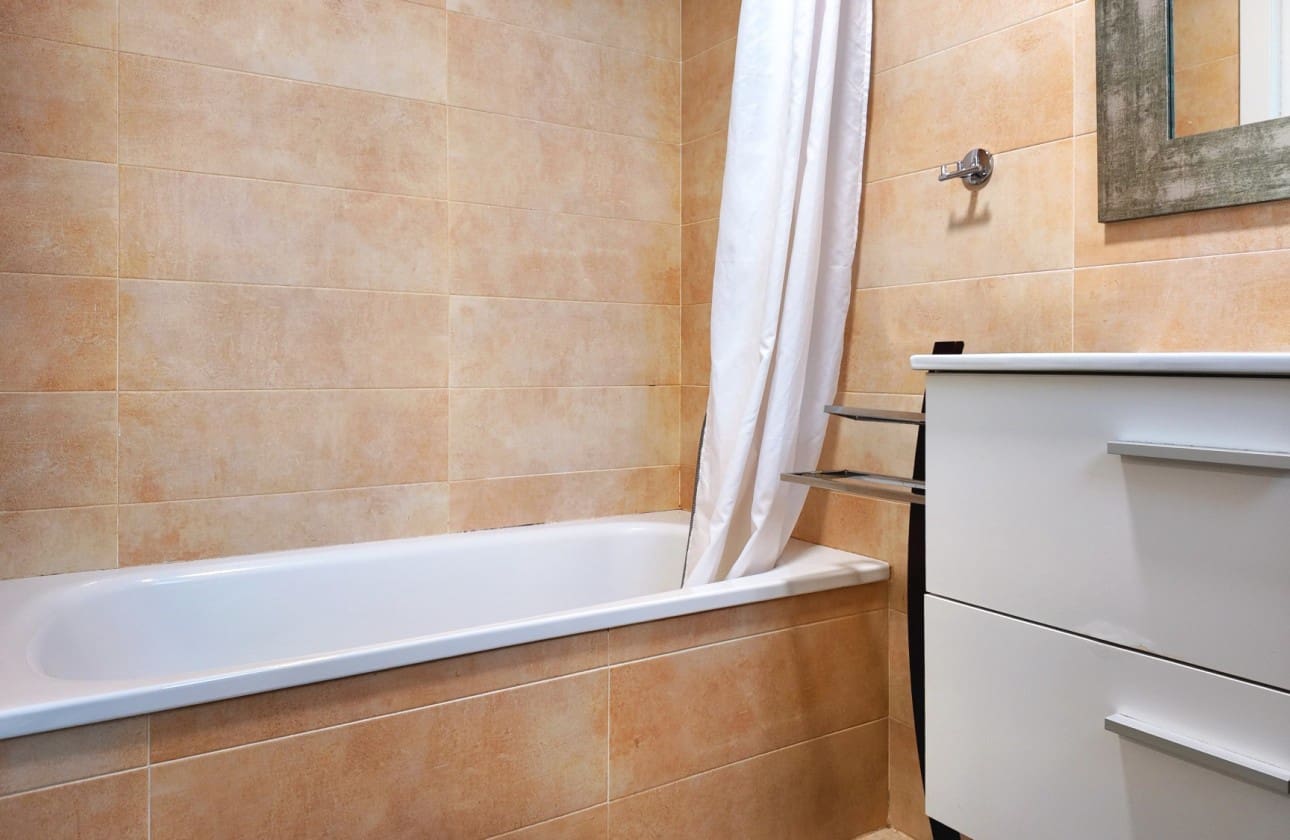 3 soveværelse Lejlighed til salg i Alicante by - € 378.000 (Ref: 9610519)