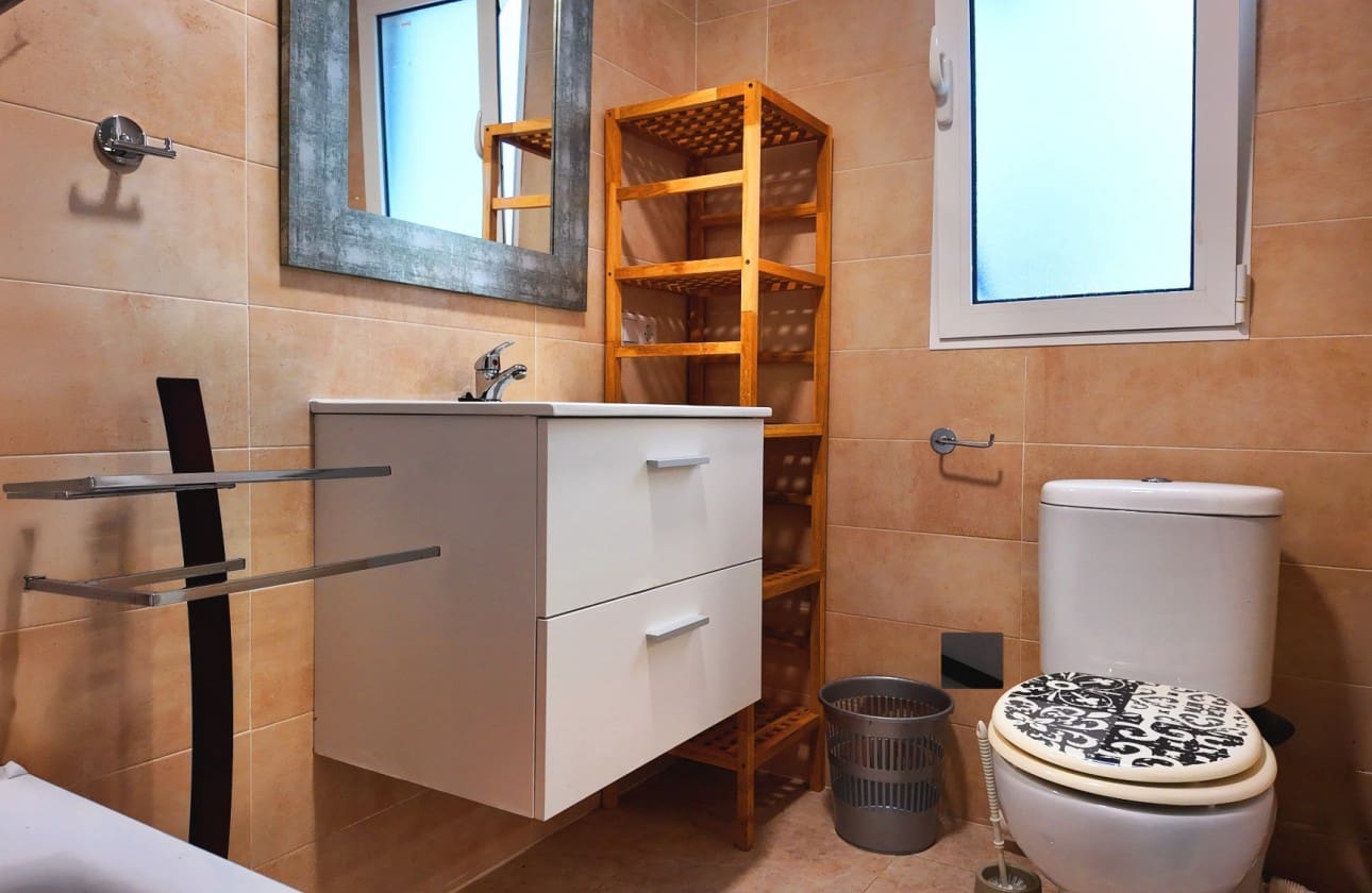 3 soveværelse Lejlighed til salg i Alicante by - € 378.000 (Ref: 9610519)