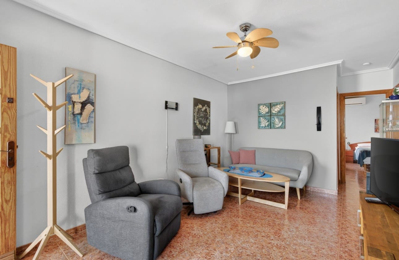 2 slaapkamer Appartement te koop in Gran Alacant met zwembad garage - € 189.000 (Ref: 9614096)