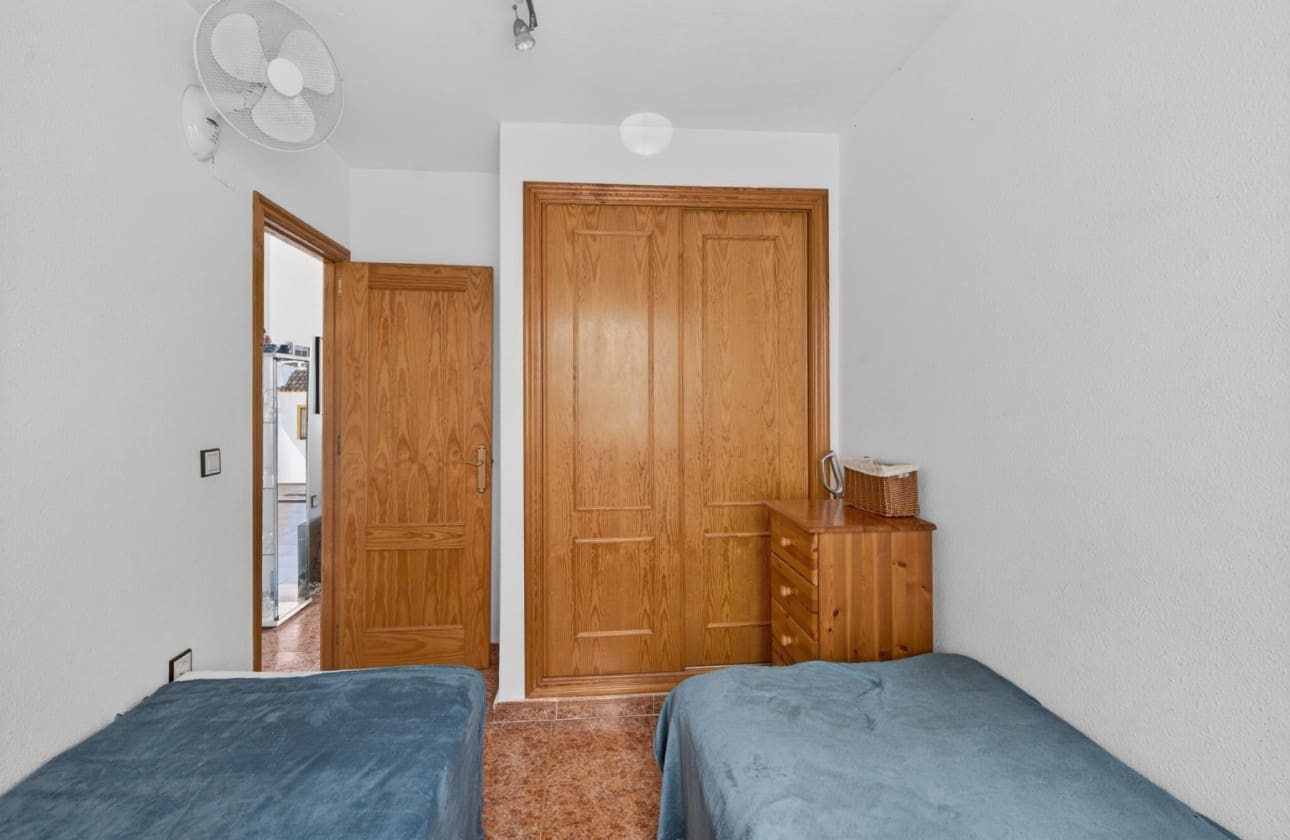 2 slaapkamer Appartement te koop in Gran Alacant met zwembad garage - € 189.000 (Ref: 9614096)