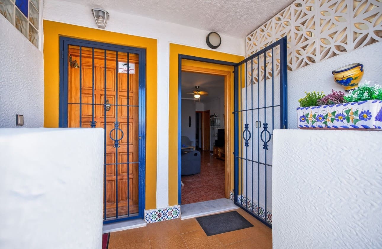 2 slaapkamer Appartement te koop in Gran Alacant met zwembad garage - € 189.000 (Ref: 9614096)