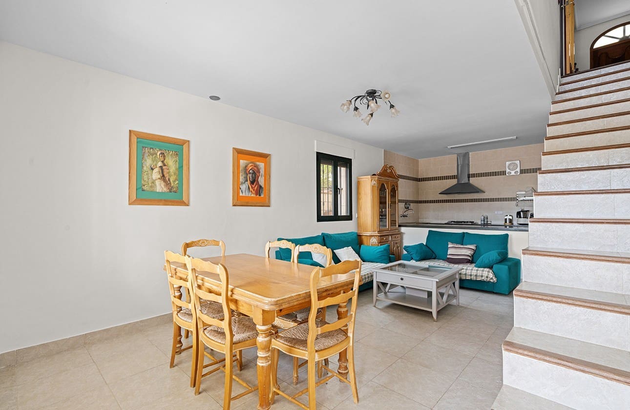 5 soveværelse Villa til salg i Rebolledo med swimmingpool garage - € 790.000 (Ref: 9614097)