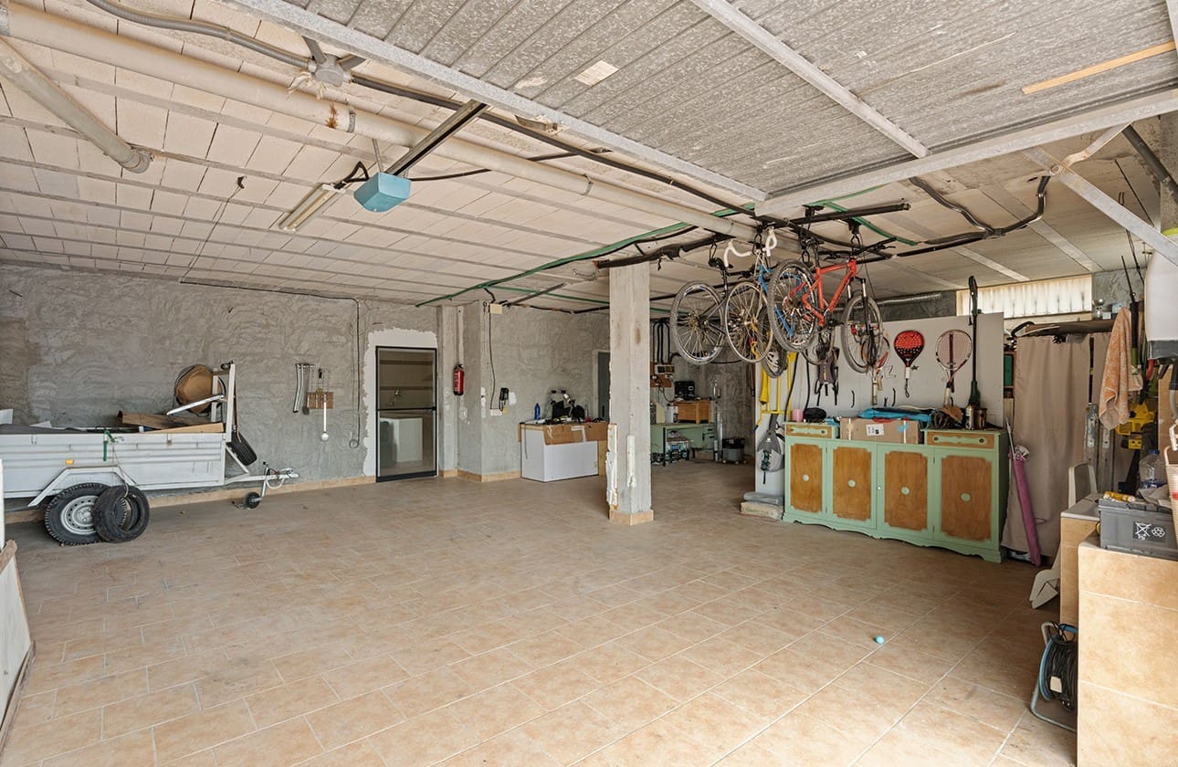 5 soveværelse Villa til salg i Rebolledo med swimmingpool garage - € 790.000 (Ref: 9614097)