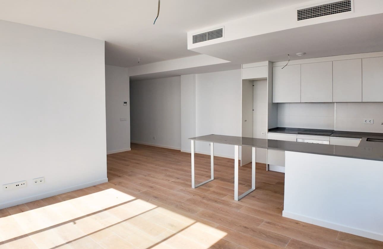 3 slaapkamer Penthouse te koop in Alicante stad met zwembad - € 499.000 (Ref: 9614469)