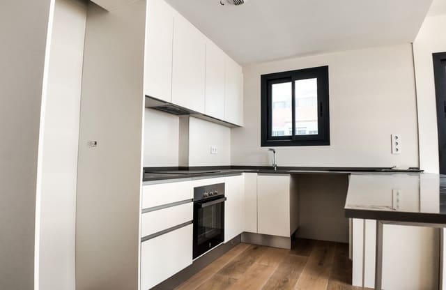 3 bedroom Penthouse for sale in Benalúa, Alicante / Alacant city with pool - € 499,000 (Ref: 9614469)