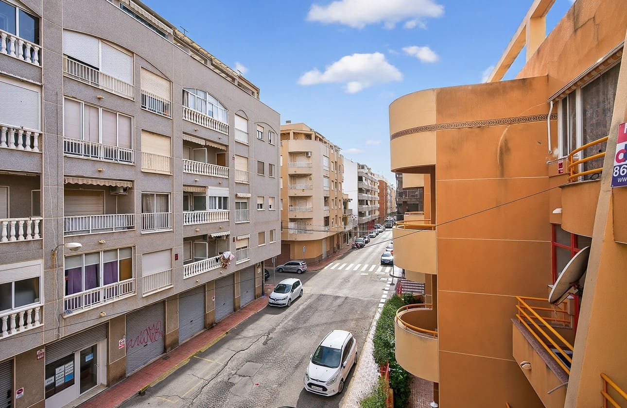 4 soverom Leilighet til salgs i Torrevieja - € 259 000 (Ref: 9618486)
