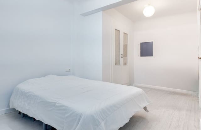 2 makuuhuone Huoneisto myytävänä paikassa Carolinas Altas, Alicante kaupunki - 138 000 € (Ref: 9623231)