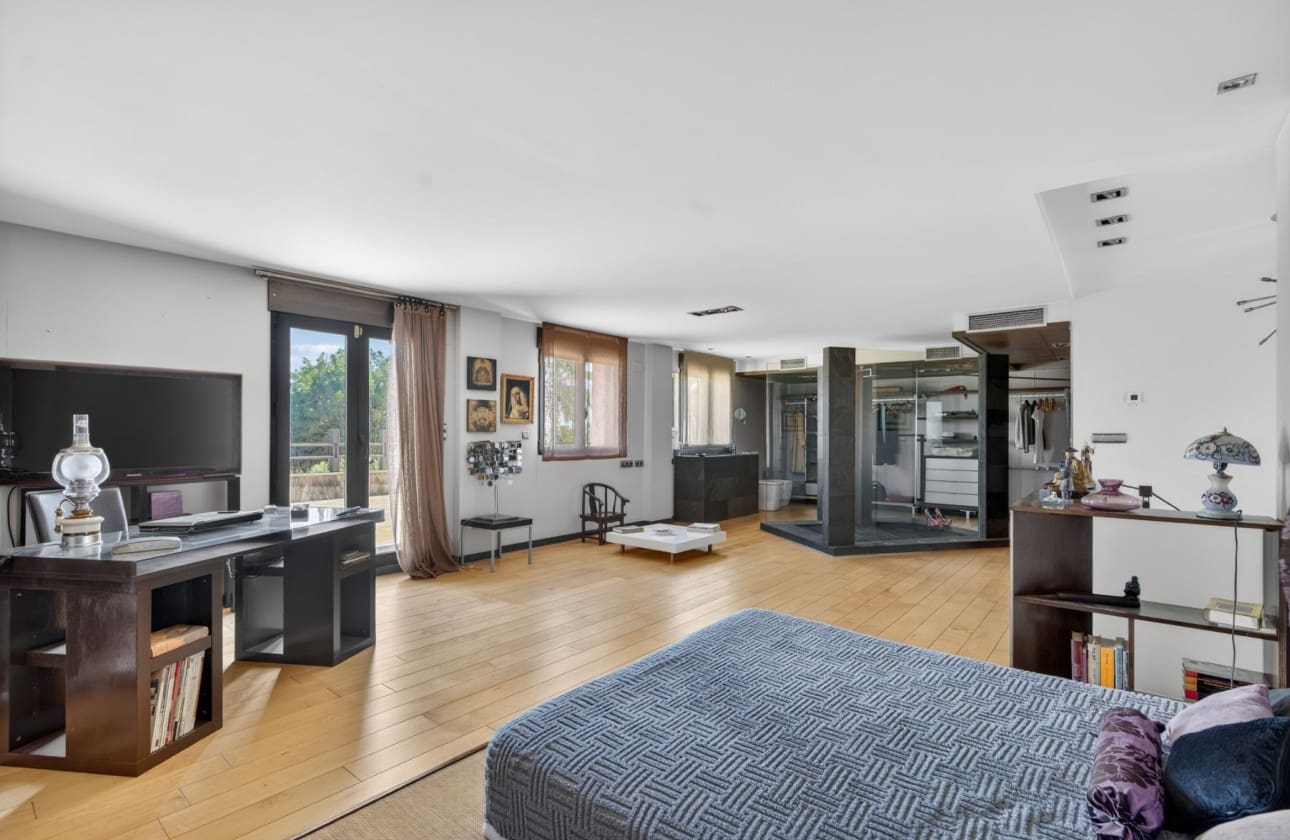 Chalet de 5 habitaciones en Santa Pola en venta con garaje - 749.000 € (Ref: 9624254)