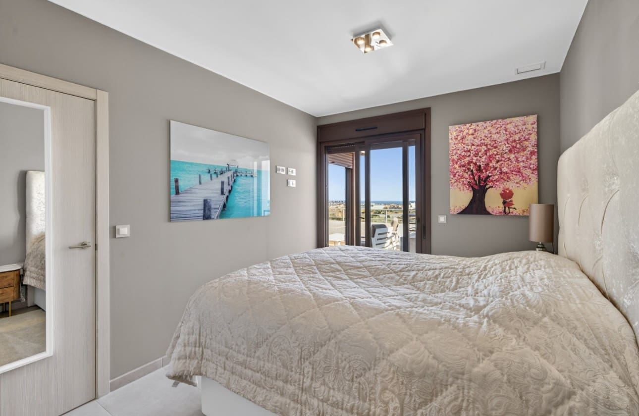 2 camera da letto Attico in vendita in Dehesa de Campoamor con piscina garage - 299.000 € (Rif: 9626374)