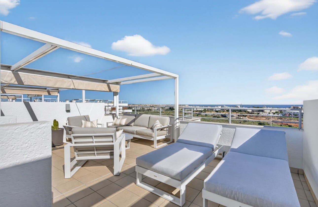 2 camera da letto Attico in vendita in Dehesa de Campoamor con piscina garage - 299.000 € (Rif: 9626374)