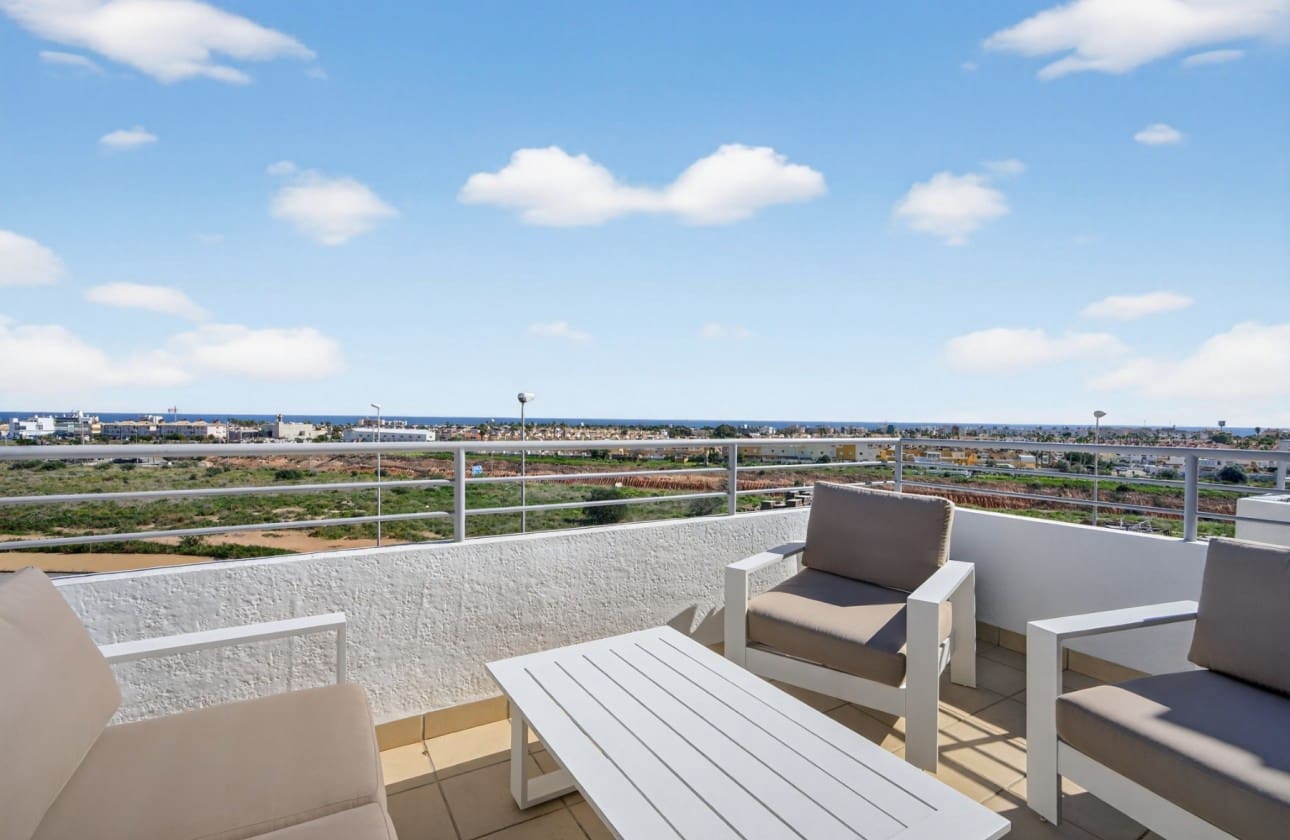 2 camera da letto Attico in vendita in Dehesa de Campoamor con piscina garage - 299.000 € (Rif: 9626374)