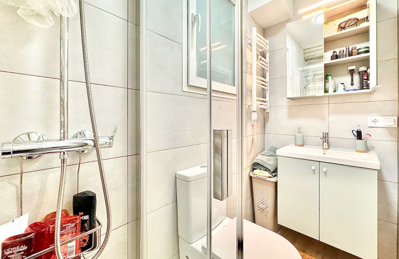 2 slaapkamer Appartement te koop in Alicante stad - € 185.000 (Ref: 9633712)