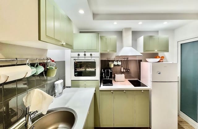 2 quarto Apartamento para venda em Carolinas Bajas, Alicante cidade - 185 000 € (Ref: 9633712)