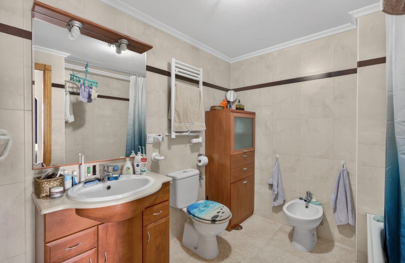 3 soverom Penthouse til salgs i Playa Flamenca med svømmebasseng garasje - € 379 000 (Ref: 9640381)