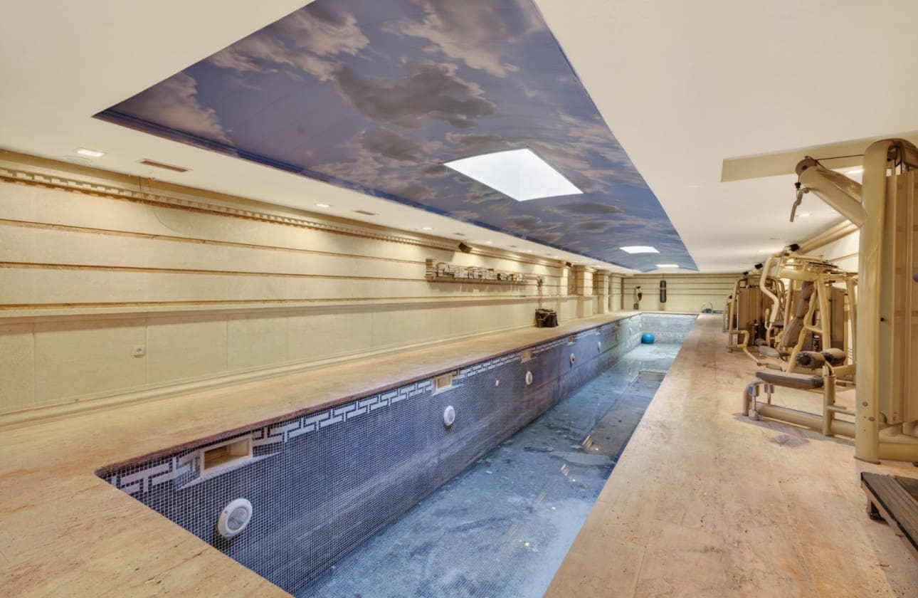 5 bedroom Villa for sale in Elche / Elx with pool garage - € 1,449,000 (Ref: 9643357)