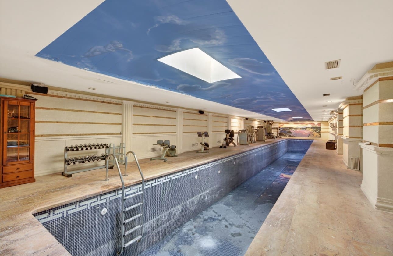 5 bedroom Villa for sale in Elche / Elx with pool garage - € 1,449,000 (Ref: 9643357)