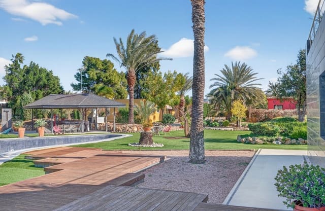 5 Zimmer Villa zu verkaufen in Valverde, Elche / Elx mit Pool Garage - 1.449.000 € (Ref: 9643357)