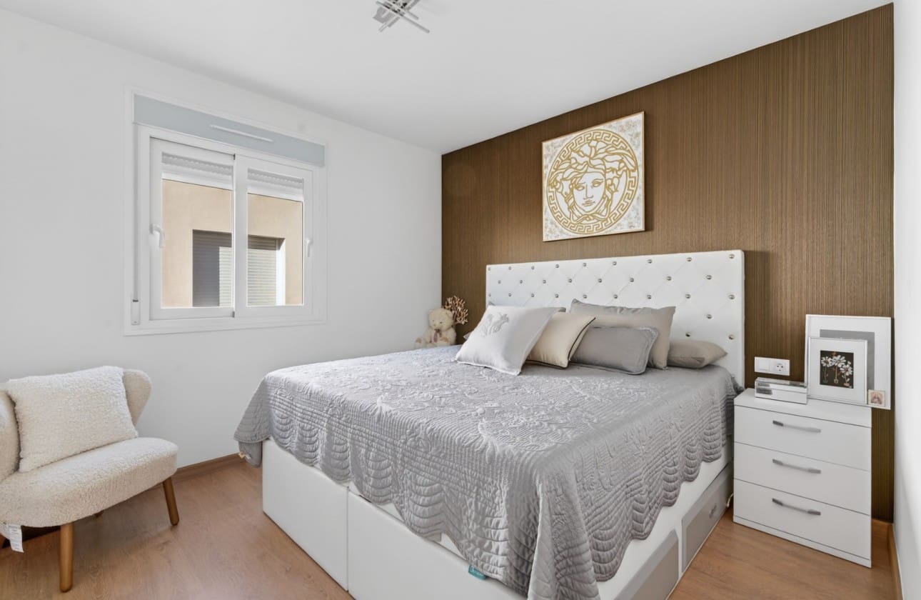 2 bedroom Townhouse for sale in Gran Alacant with pool garage - € 340,000 (Ref: 9643358)