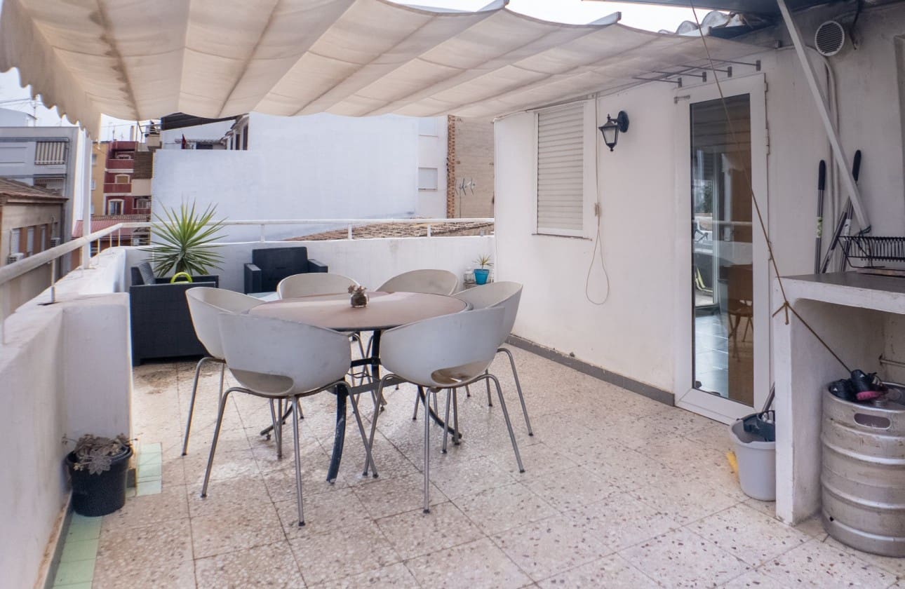 3 chambre Appartement à vendre à Alicante ville - 240 000 € (Ref: 9650694)