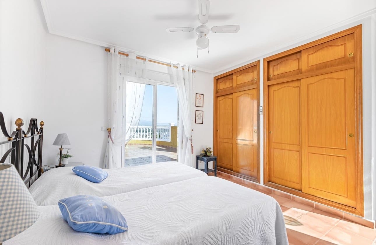 3 camera da letto Villa in vendita in Gran Alacant con piscina - 580.000 € (Rif: 9657006)