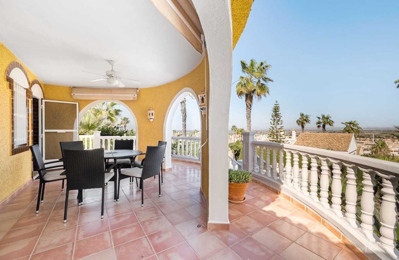 3 camera da letto Villa in vendita in Gran Alacant con piscina - 580.000 € (Rif: 9657006)