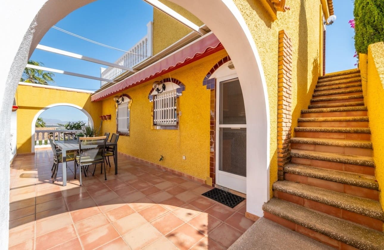 3 camera da letto Villa in vendita in Gran Alacant con piscina - 580.000 € (Rif: 9657006)