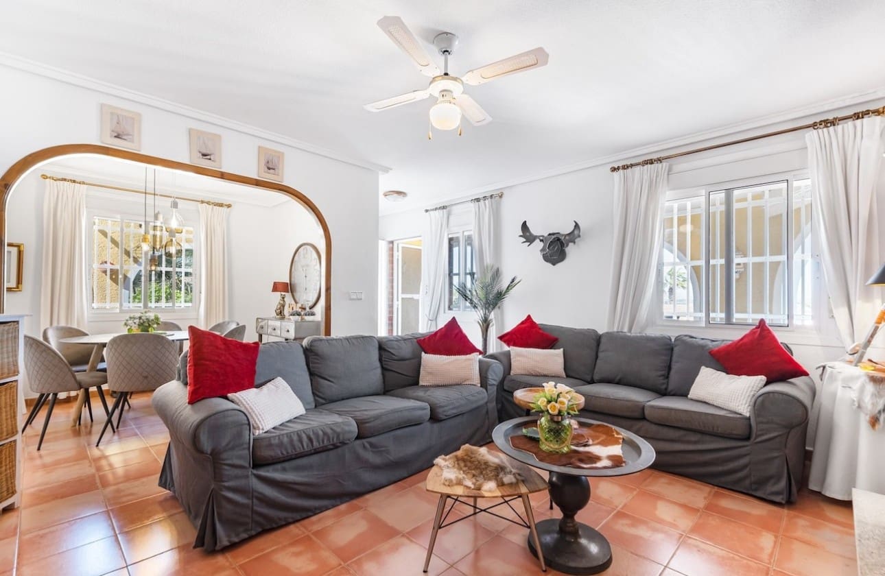 3 camera da letto Villa in vendita in Gran Alacant con piscina - 580.000 € (Rif: 9657006)