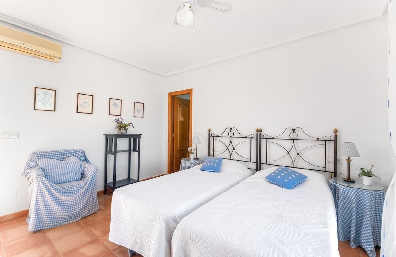 3 camera da letto Villa in vendita in Gran Alacant con piscina - 580.000 € (Rif: 9657006)