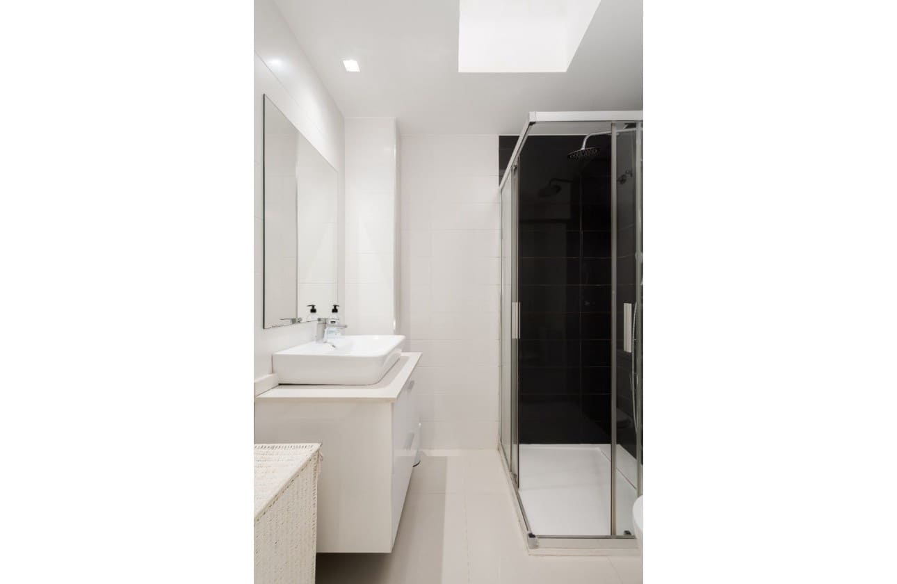 2 bedroom Penthouse for sale in Orihuela Costa with pool garage - € 289,000 (Ref: 9676320)