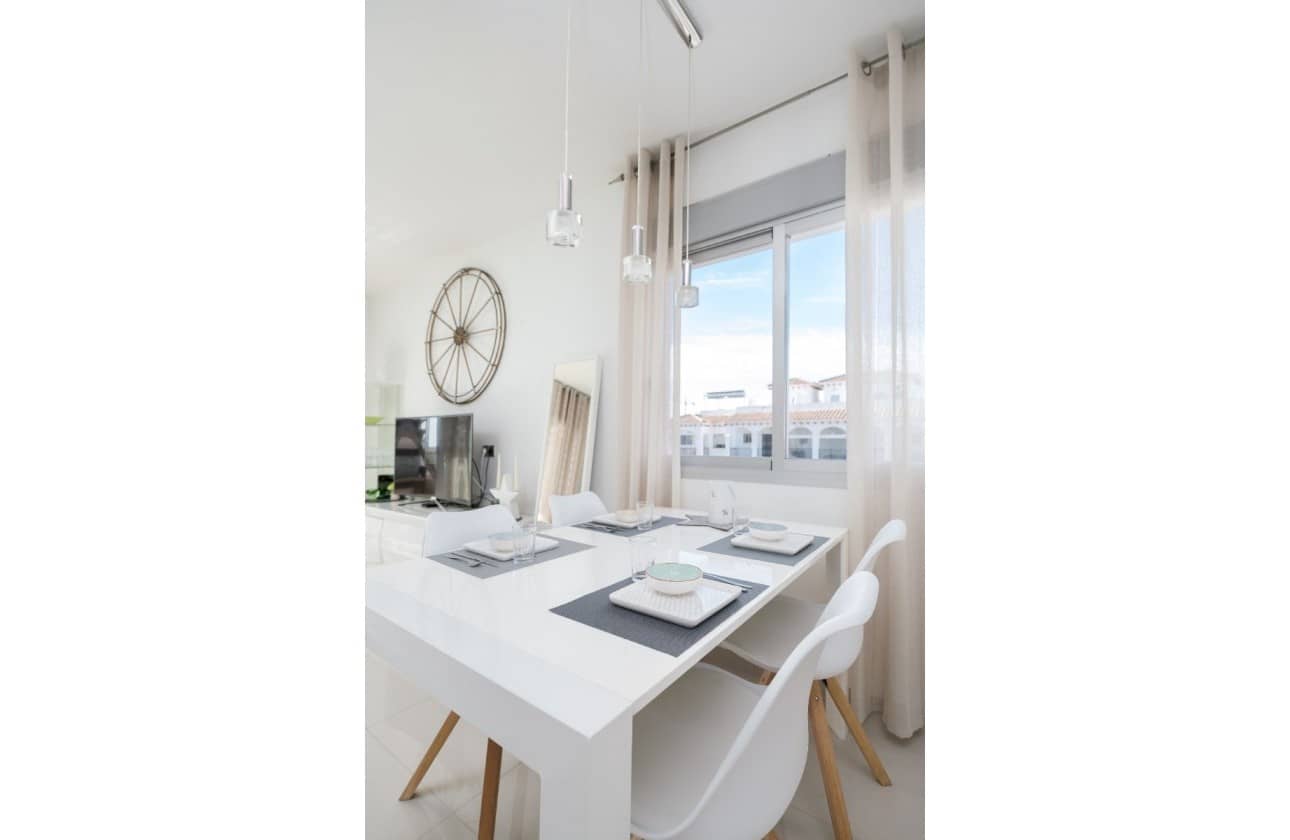 2 bedroom Penthouse for sale in Orihuela Costa with pool garage - € 289,000 (Ref: 9676320)