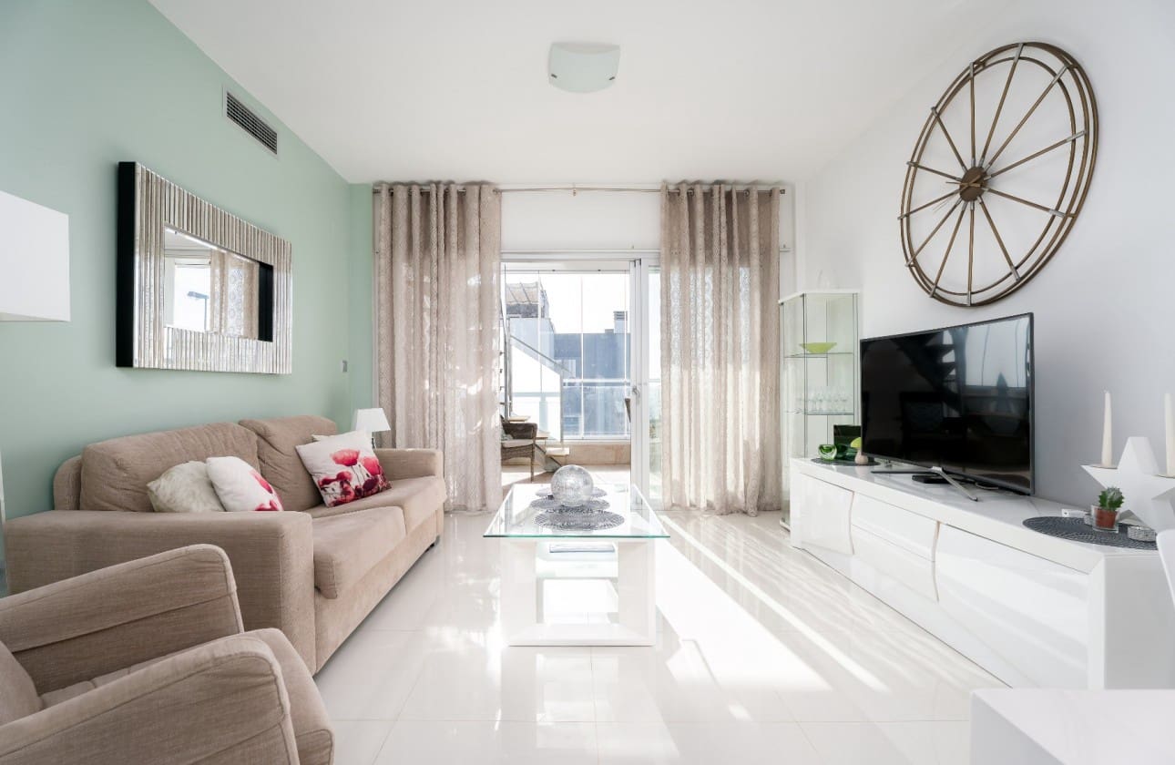 2 bedroom Penthouse for sale in Orihuela Costa with pool garage - € 289,000 (Ref: 9676320)