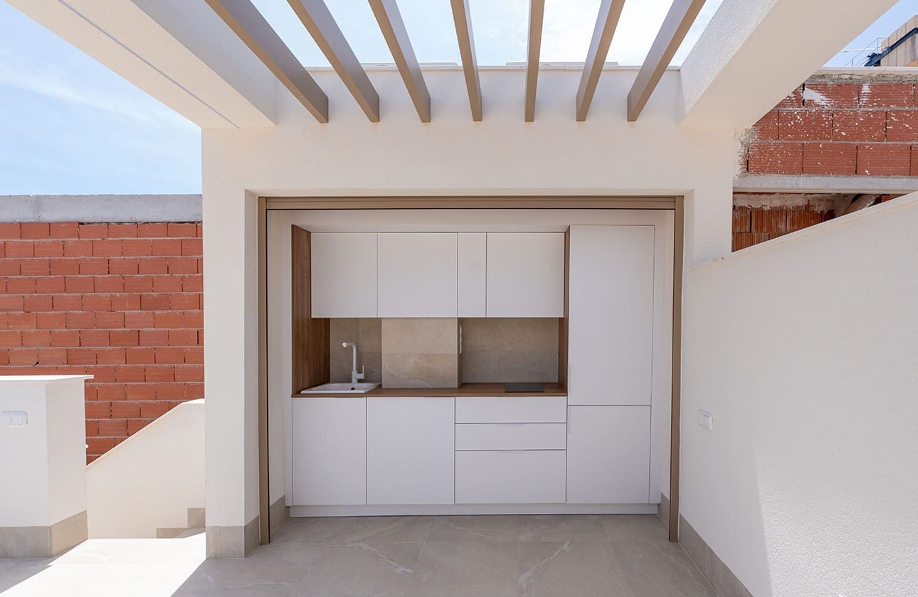 3 bedroom Terraced Villa for sale in Los Alcazares with pool garage - € 630,000 (Ref: 9679149)