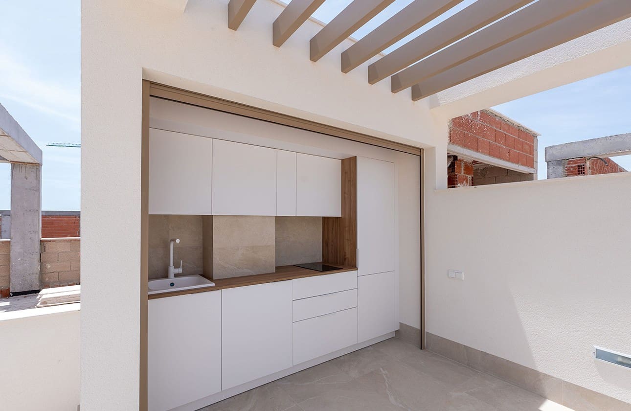 3 bedroom Terraced Villa for sale in Los Alcazares with pool garage - € 630,000 (Ref: 9679149)