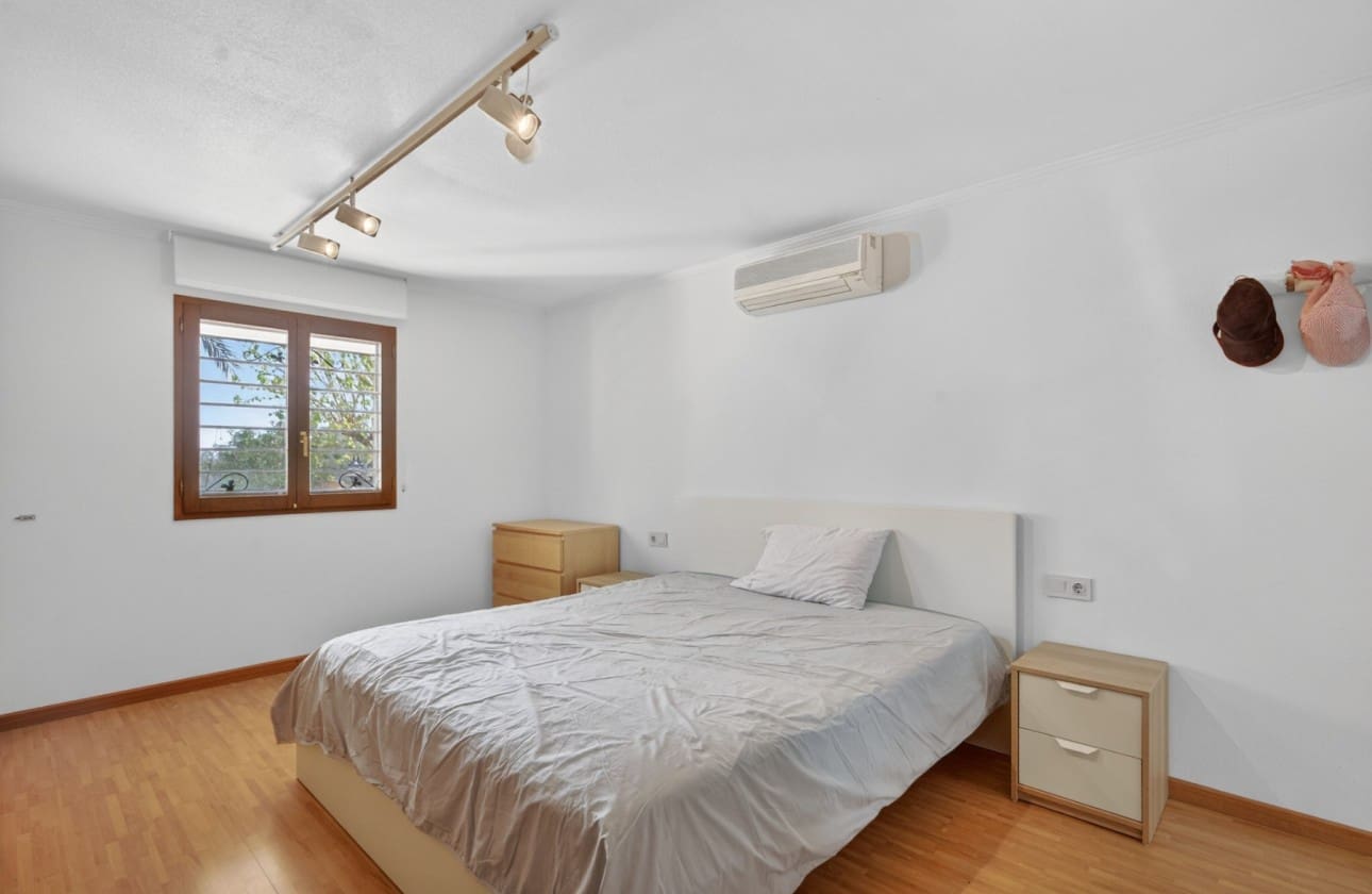 3 quarto Moradia para venda em Santa Pola com piscina garagem - 525 000 € (Ref: 9700104)