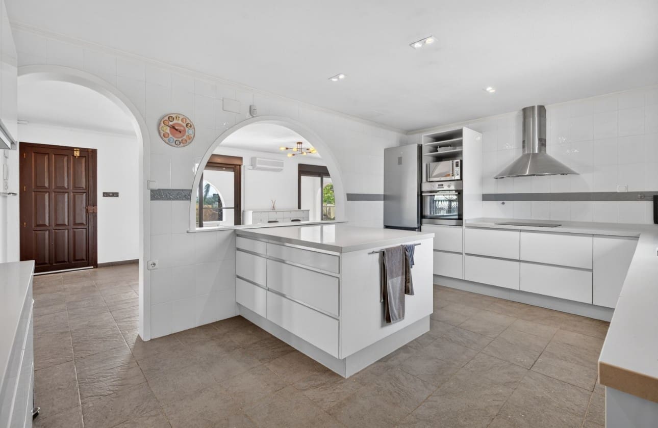 3 quarto Moradia para venda em Santa Pola com piscina garagem - 525 000 € (Ref: 9700104)