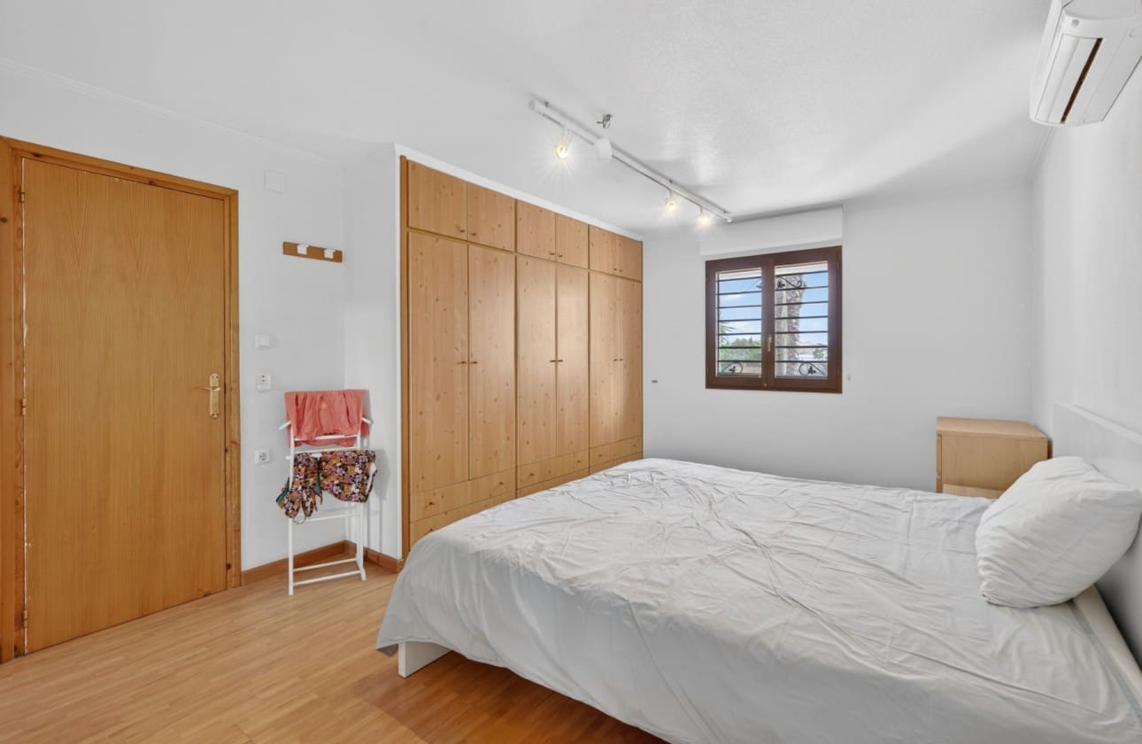 3 quarto Moradia para venda em Santa Pola com piscina garagem - 525 000 € (Ref: 9700104)