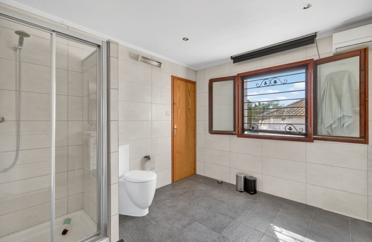 3 quarto Moradia para venda em Santa Pola com piscina garagem - 525 000 € (Ref: 9700104)