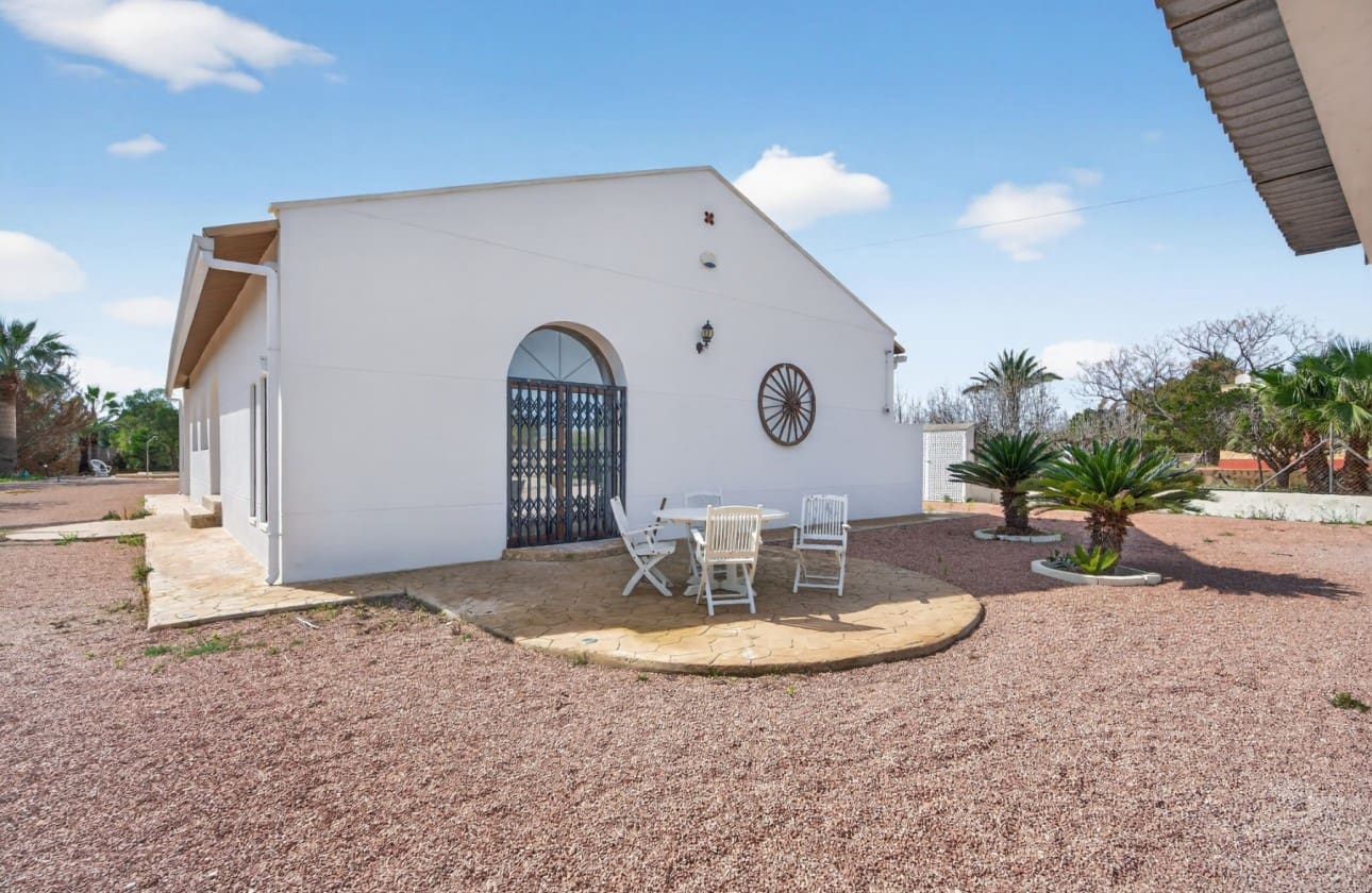 3 quarto Moradia para venda em Santa Pola com piscina garagem - 525 000 € (Ref: 9700104)