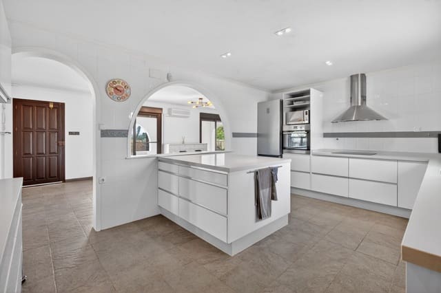 3 soverom Villa til salgs i Norte, Santa Pola med svømmebasseng garasje - € 514 900 (Ref: 9700104)