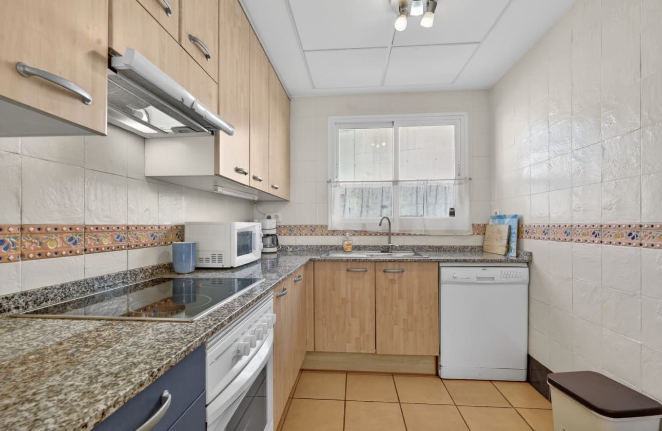 3 Zimmer Haus zu verkaufen in Finestrat mit Pool Garage - 309.000 € (Ref: 9715676)