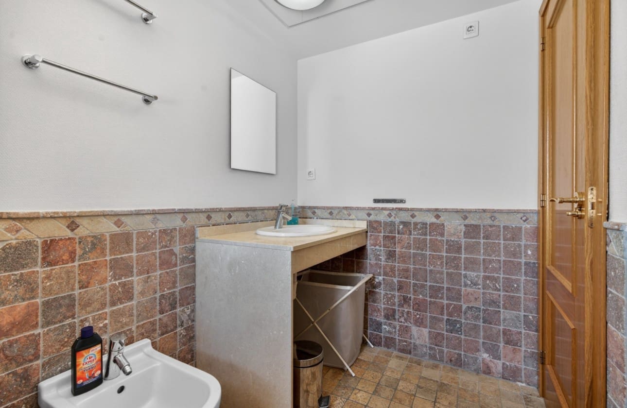 3 Zimmer Haus zu verkaufen in Finestrat mit Pool Garage - 309.000 € (Ref: 9715676)