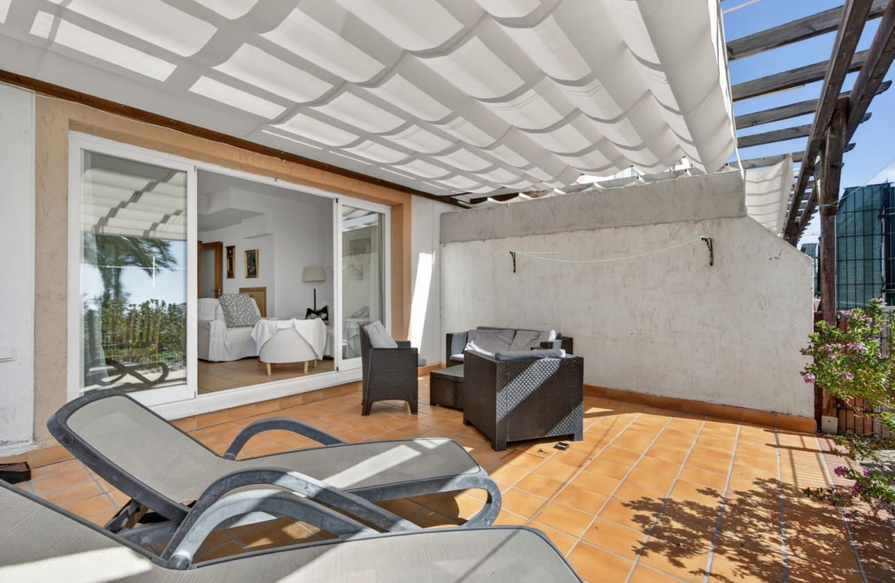 3 Zimmer Haus zu verkaufen in Finestrat mit Pool Garage - 309.000 € (Ref: 9715676)