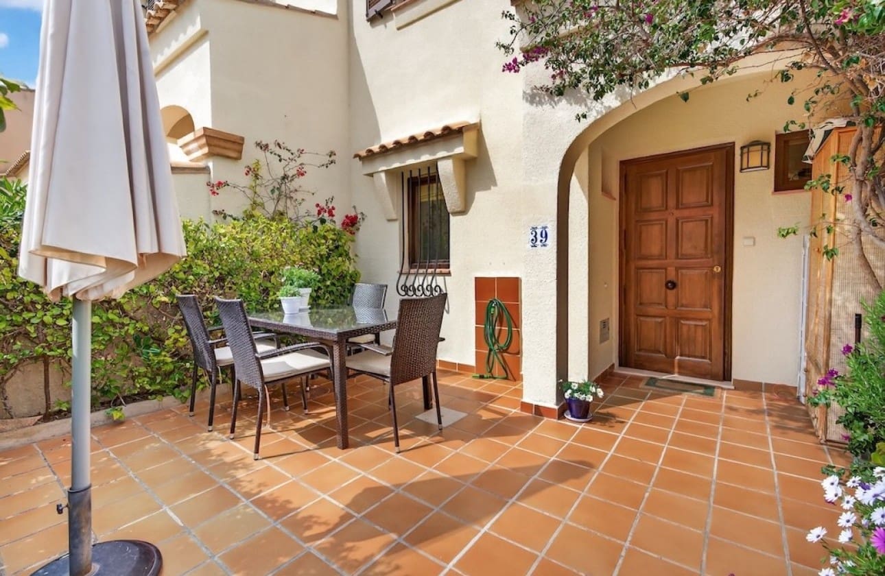 3 Zimmer Apartment zu verkaufen in Gran Alacant mit Pool Garage - 366.000 € (Ref: 9730719)