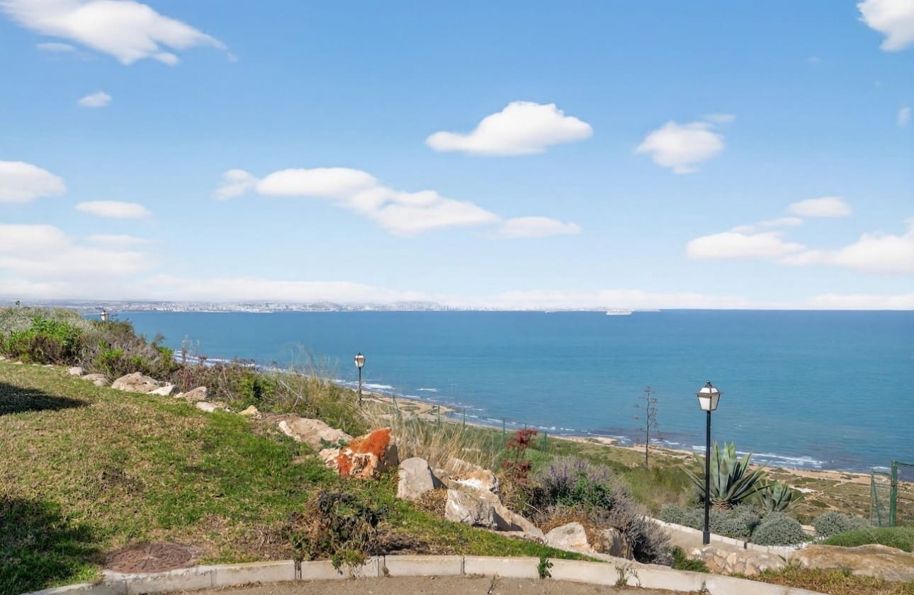 3 Zimmer Apartment zu verkaufen in Gran Alacant mit Pool Garage - 366.000 € (Ref: 9730719)