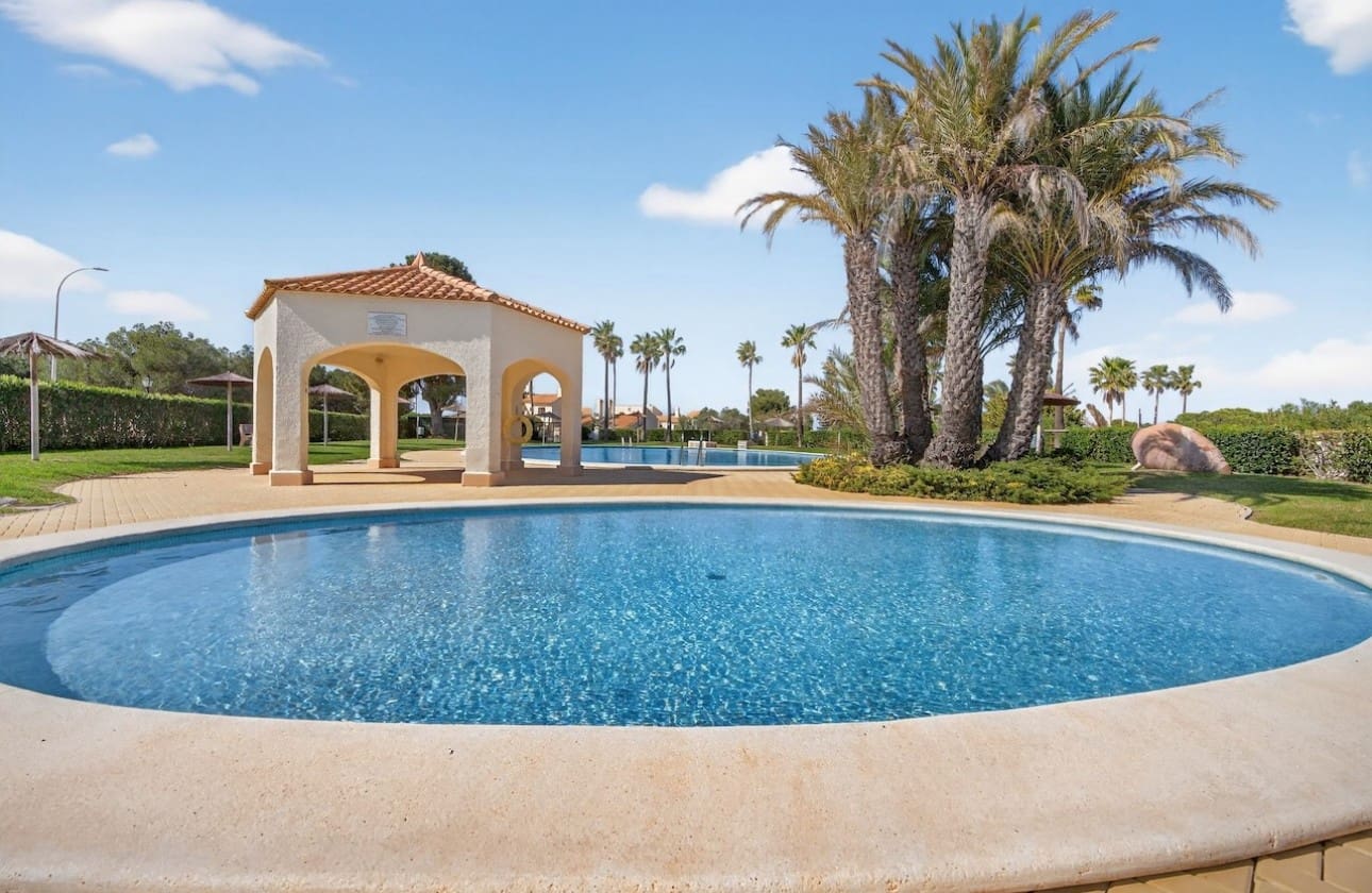 3 Zimmer Apartment zu verkaufen in Gran Alacant mit Pool Garage - 366.000 € (Ref: 9730719)