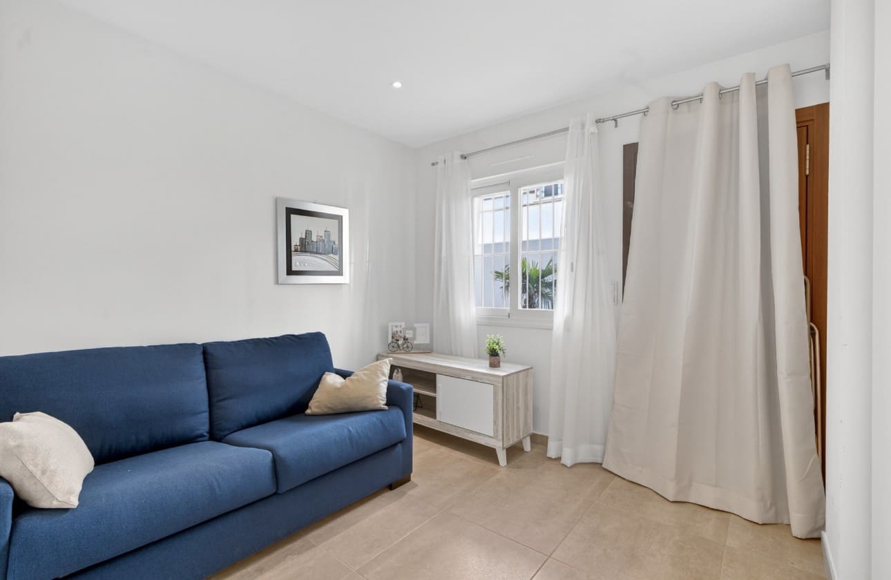 3 slaapkamer Appartement te koop in Aguas Nuevas met zwembad garage - € 259.000 (Ref: 9740593)