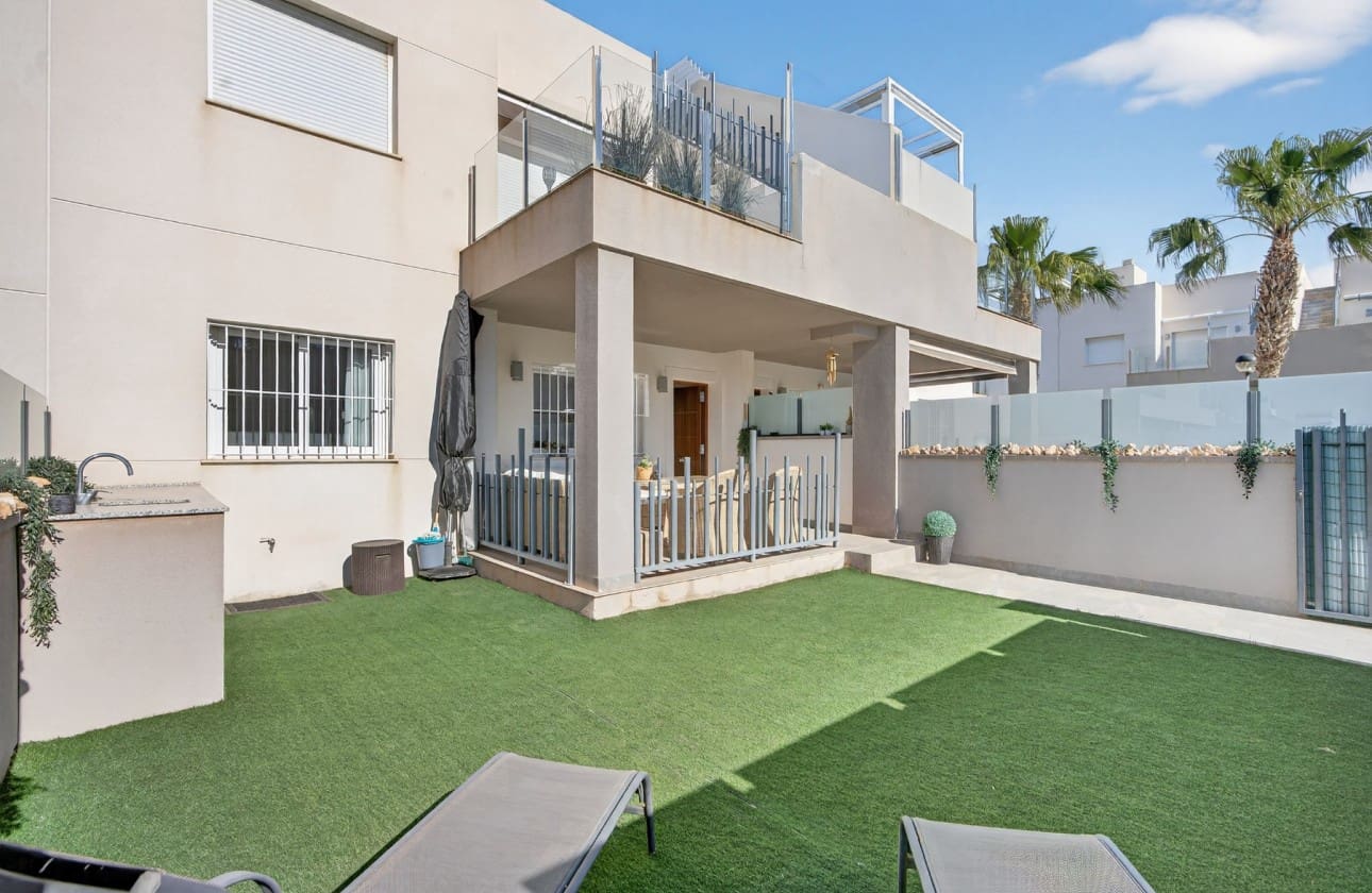 3 slaapkamer Appartement te koop in Aguas Nuevas met zwembad garage - € 259.000 (Ref: 9740593)