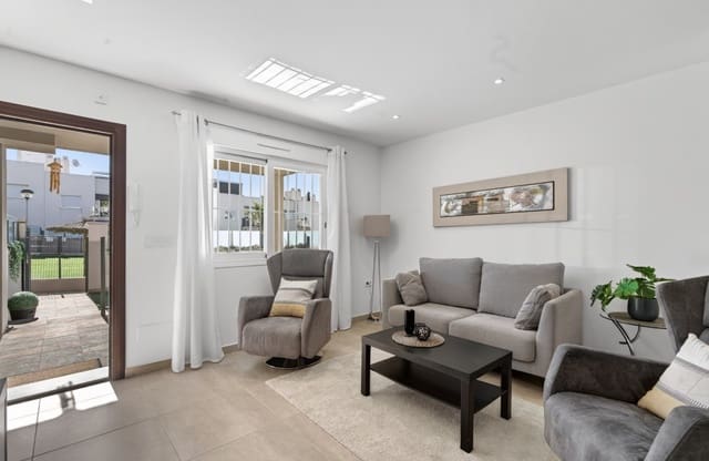 3 slaapkamer Appartement te koop in Aguas Nuevas, Torrevieja met zwembad garage - € 259.000 (Ref: 9740593)